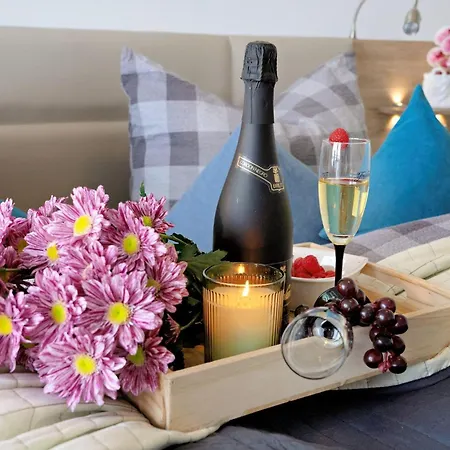 Fewo-kleine-auszeit-by-seeblick-ferien-oro-direkter-wasserblick-am-strand Olpenitz